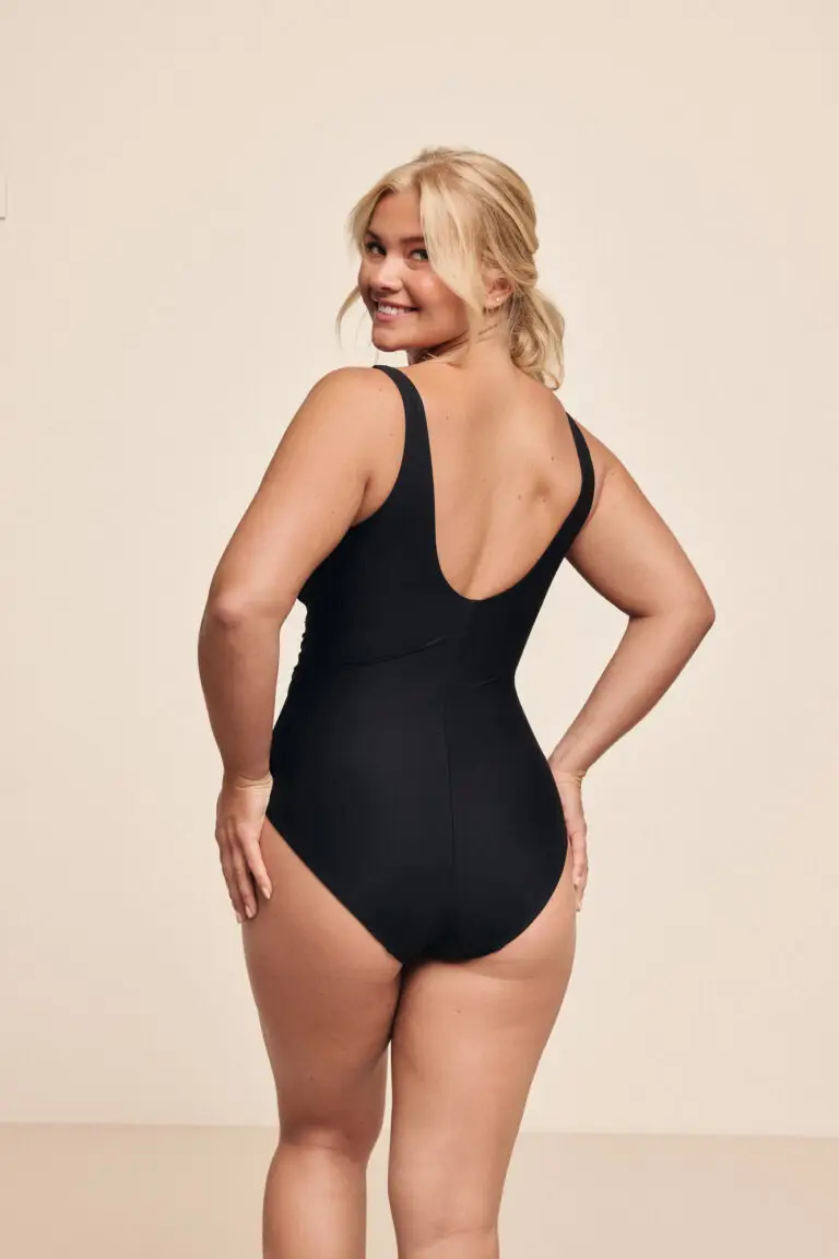 Fine Shaping Swimsuit back